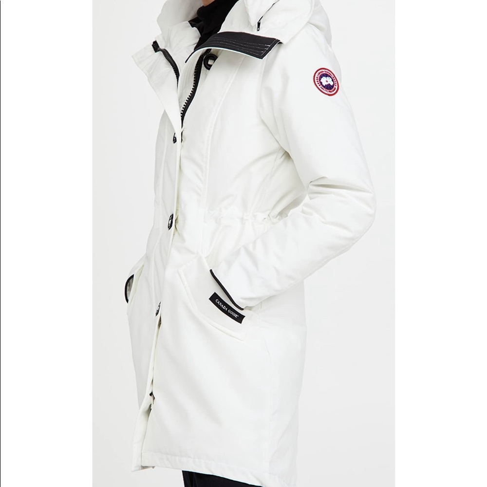 Canada Goose Rossclair Parka in White